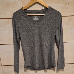 No Boundaries Heather Gray Long-Sleeve V-Neck Top Size L, Excellent Cond